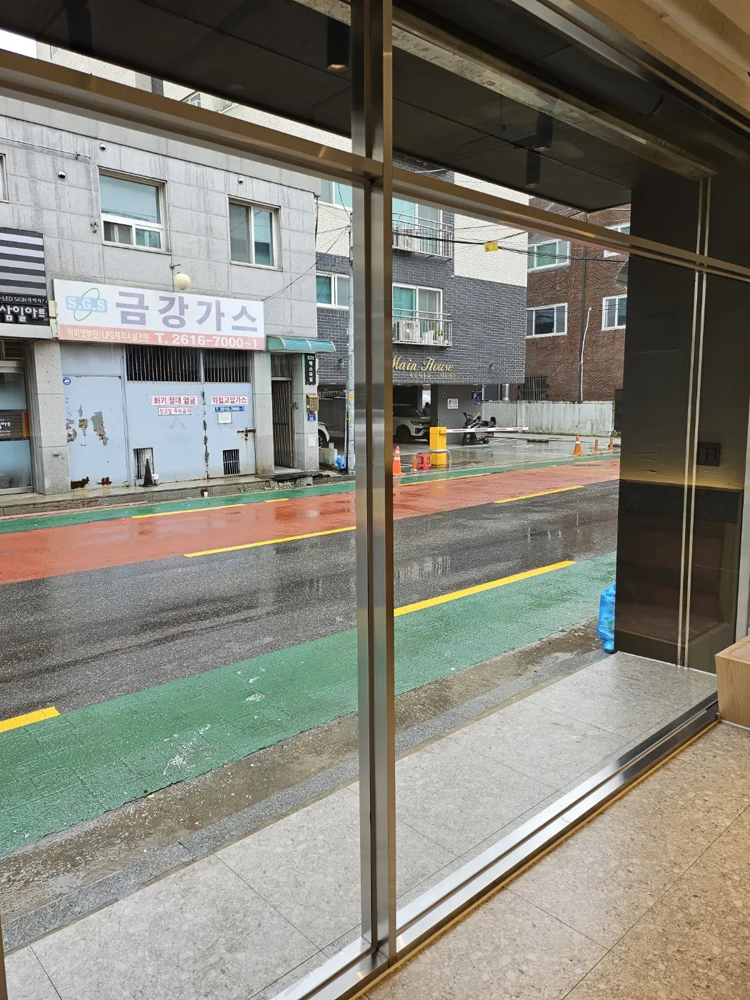 세정 진행 — 의정부시 준공청소 현장