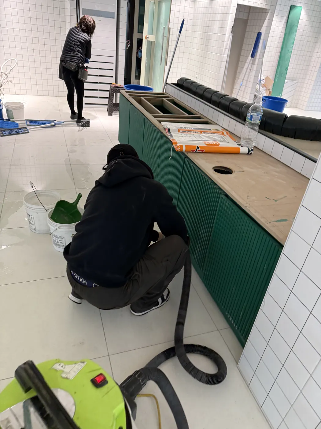 세정 진행 — 경기북부 식당청소 현장