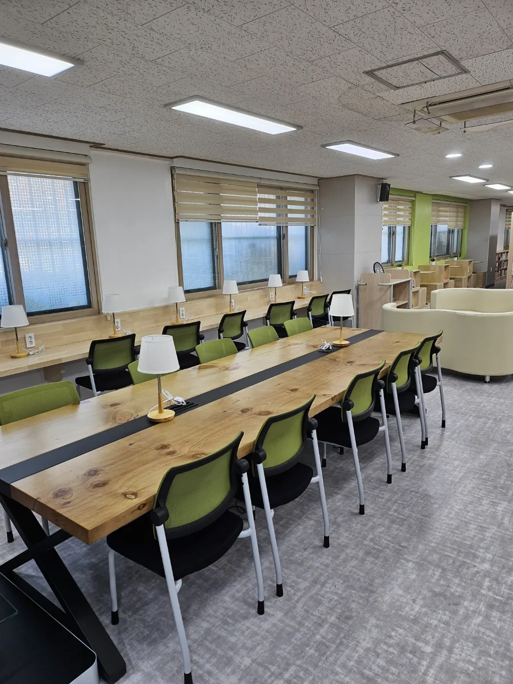 삼숭동 학교청소 시공 현장 — 교실 정리