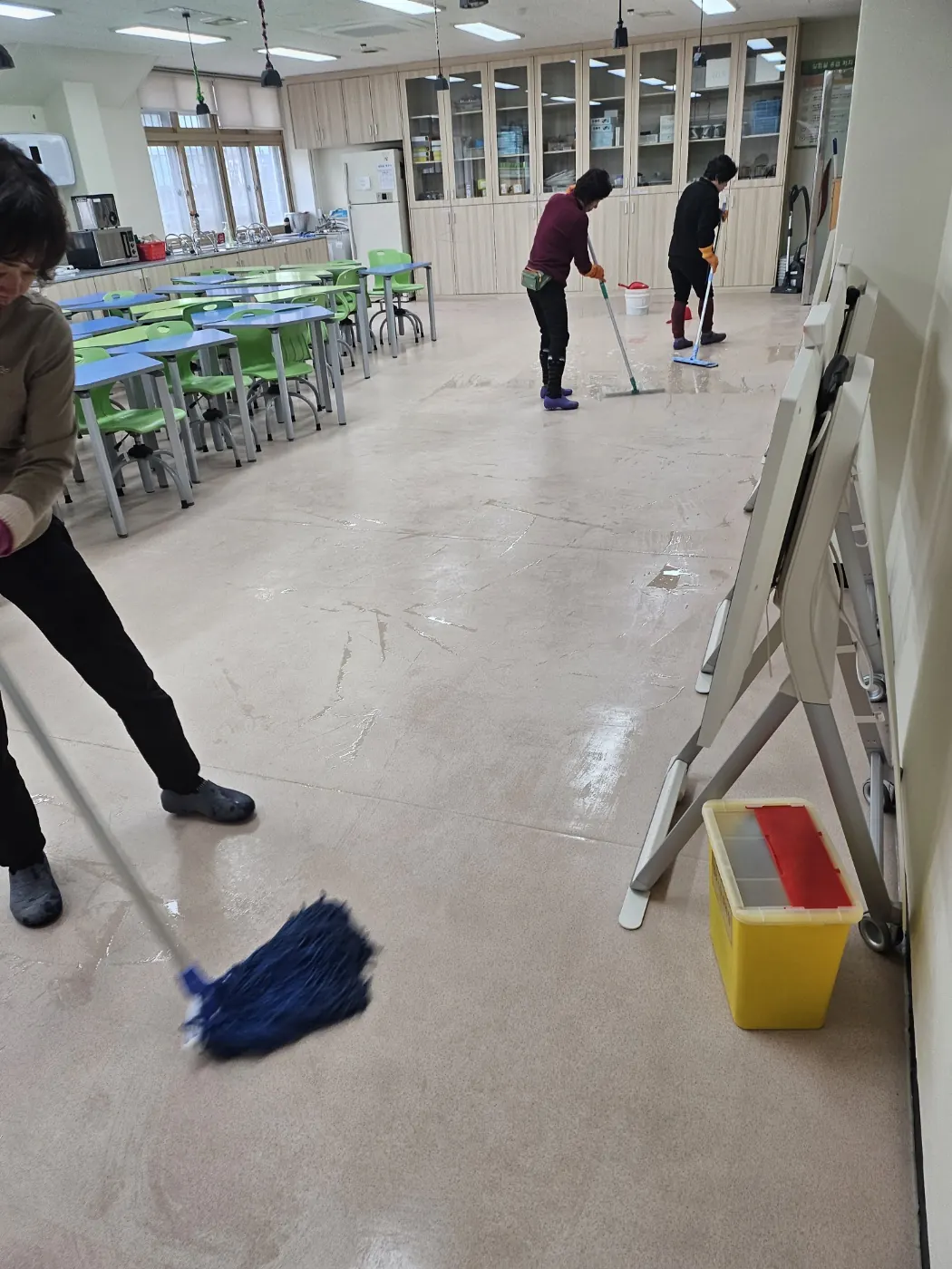 세정 진행 — 남면 학교청소 현장